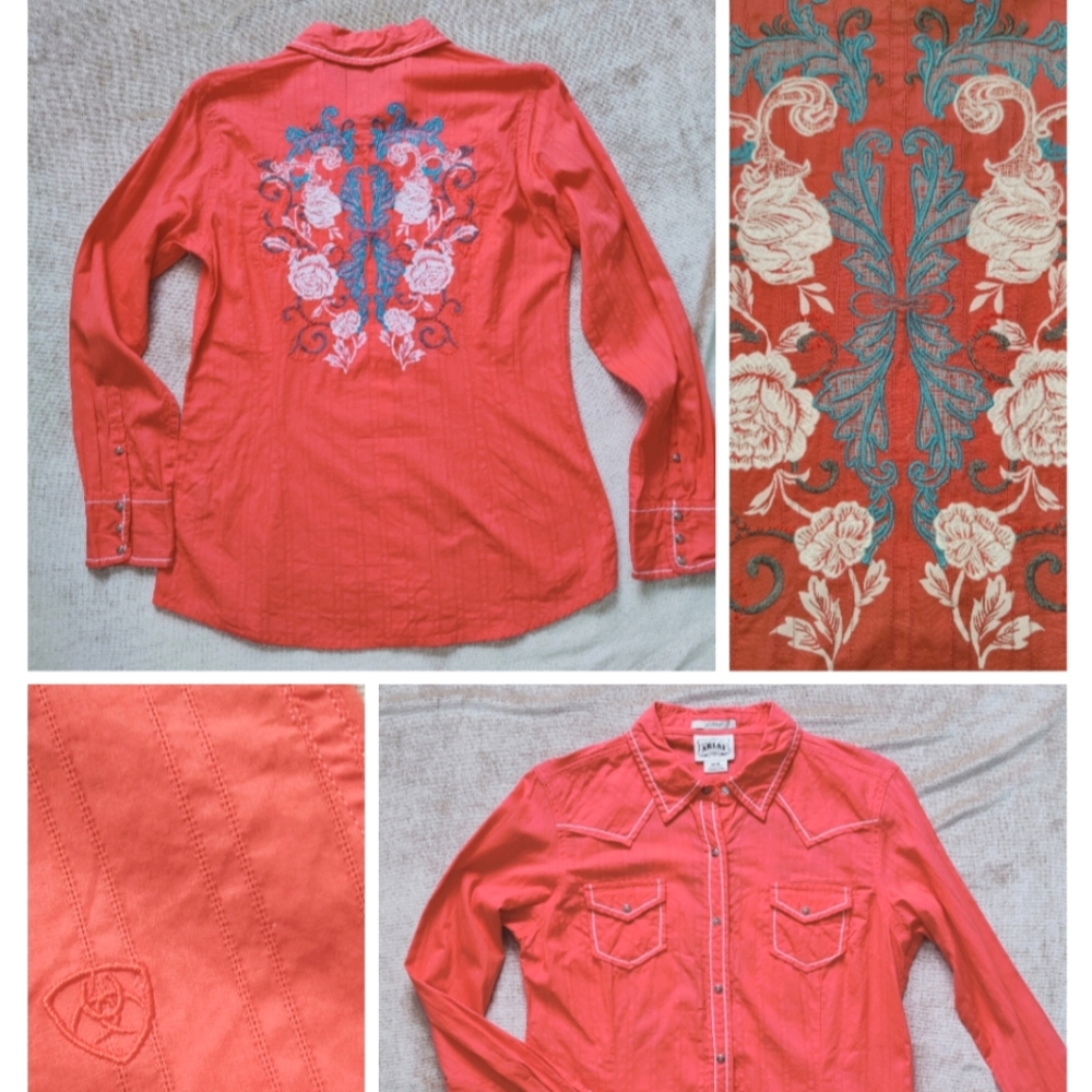 Ariat fitted button down shirt with back embroidery - Size M